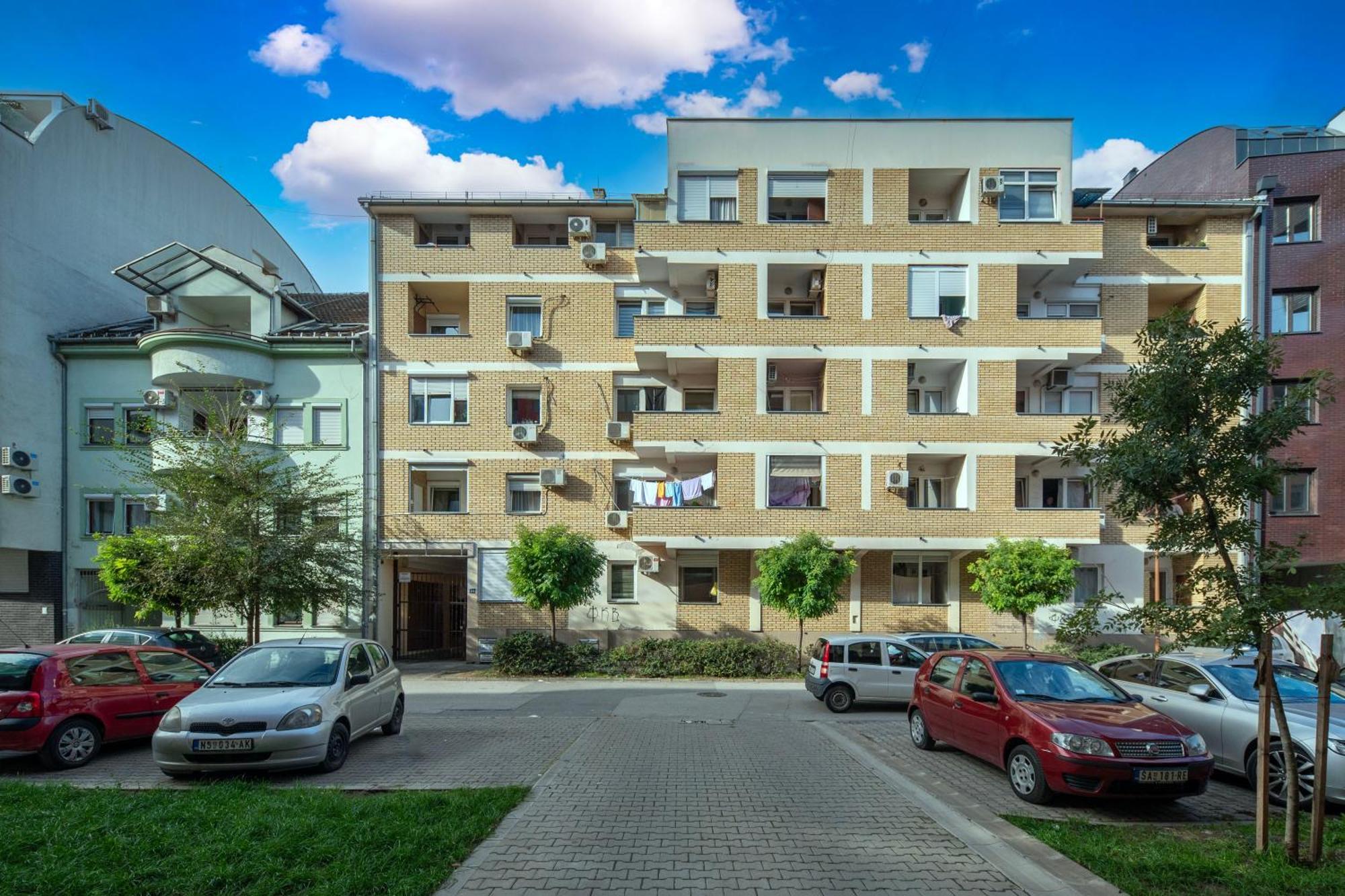 Wicker Park Apartment โนวีซาด ภายนอก รูปภาพ